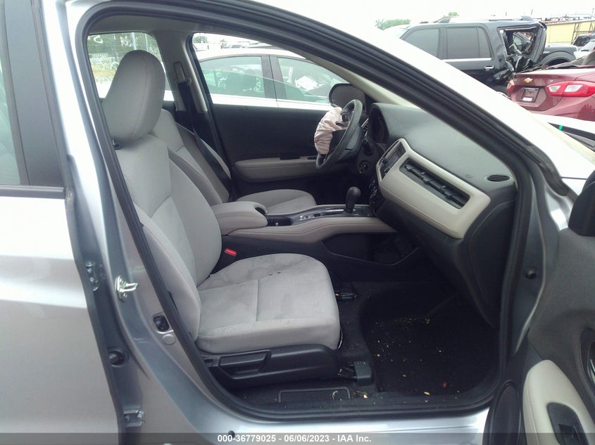 VIN 3CZRU6H33KG730846 2019 HONDA HR-V LX
