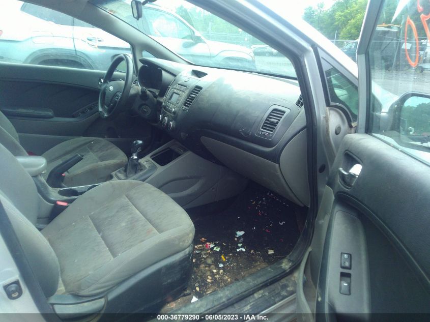 2015 KIA FORTE LX - KNAFK4A64F5263860