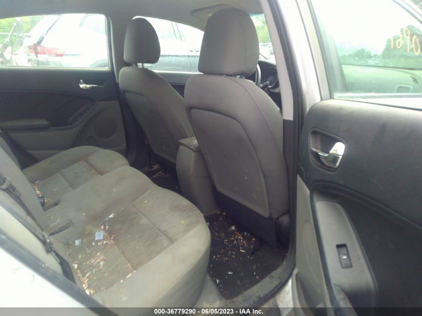 2015 KIA FORTE LX - KNAFK4A64F5263860