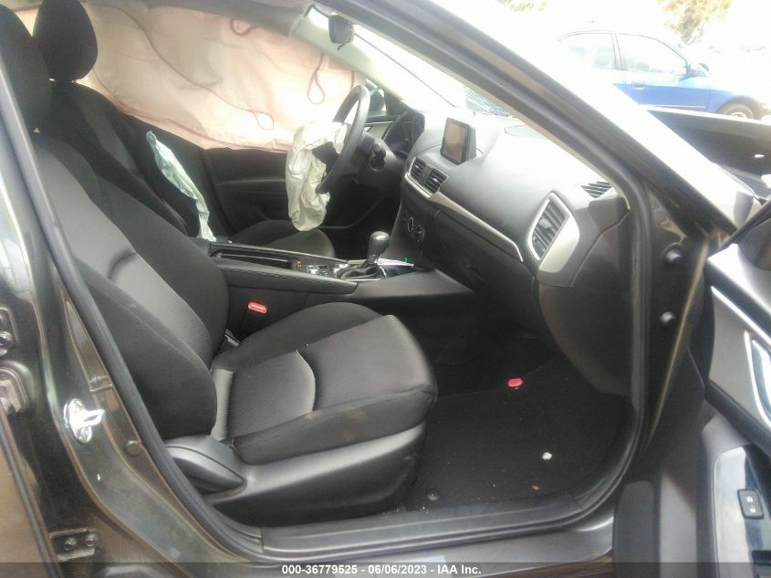 2018 MAZDA MAZDA3 4-DOOR SPORT 3MZBN1U71JM176106