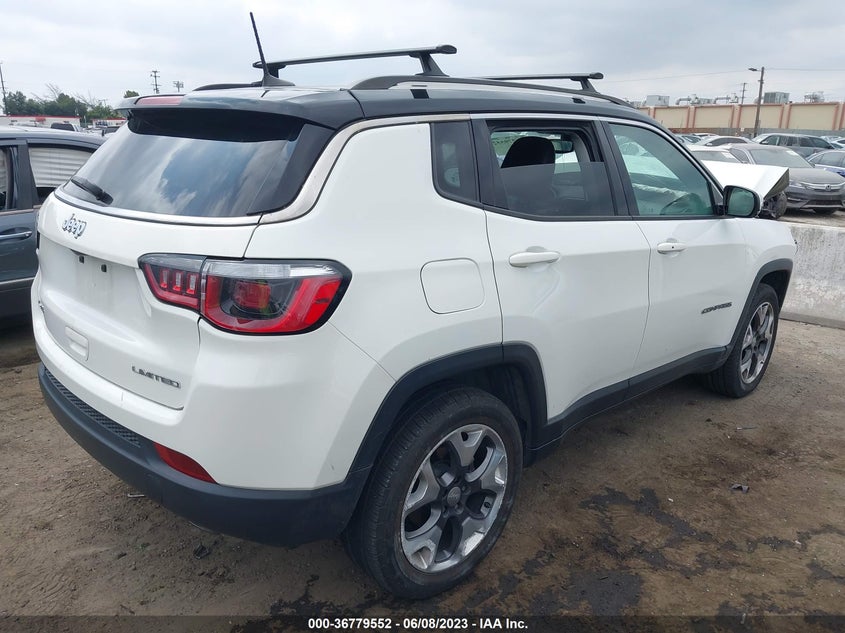 VIN 3C4NJDCB1JT232425 2018 JEEP COMPASS LIMITED