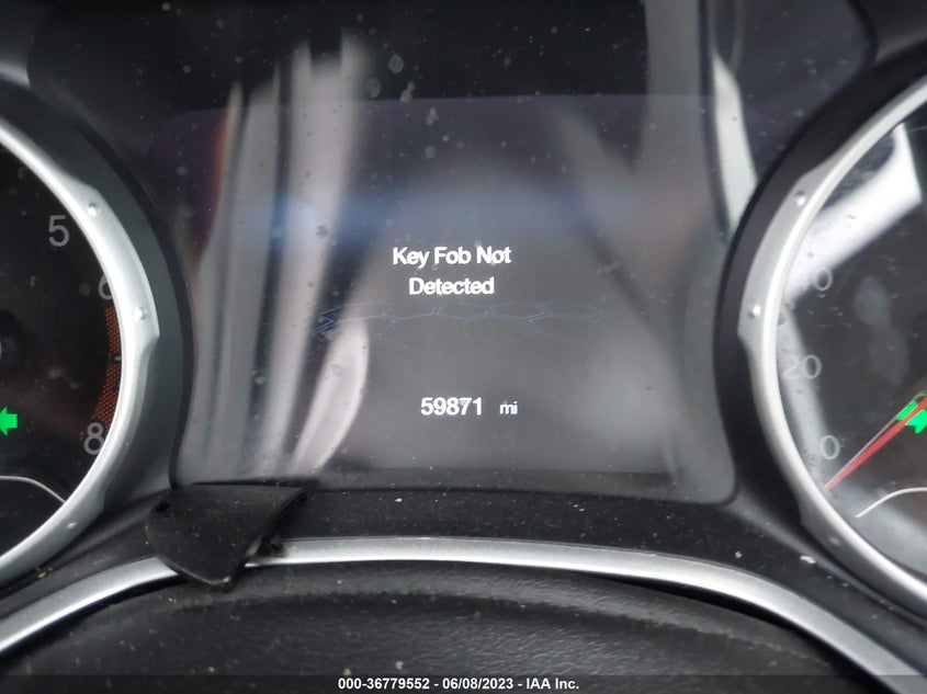 VIN 3C4NJDCB1JT232425 2018 JEEP COMPASS LIMITED