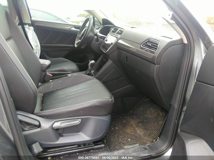 VIN 3VV3B7AX0PM044942 2023 VOLKSWAGEN TIGUAN SE