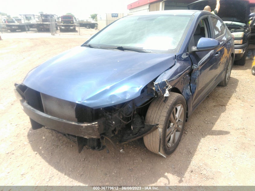 VIN 5NPD84LF2JH214431 2018 HYUNDAI ELANTRA SEL