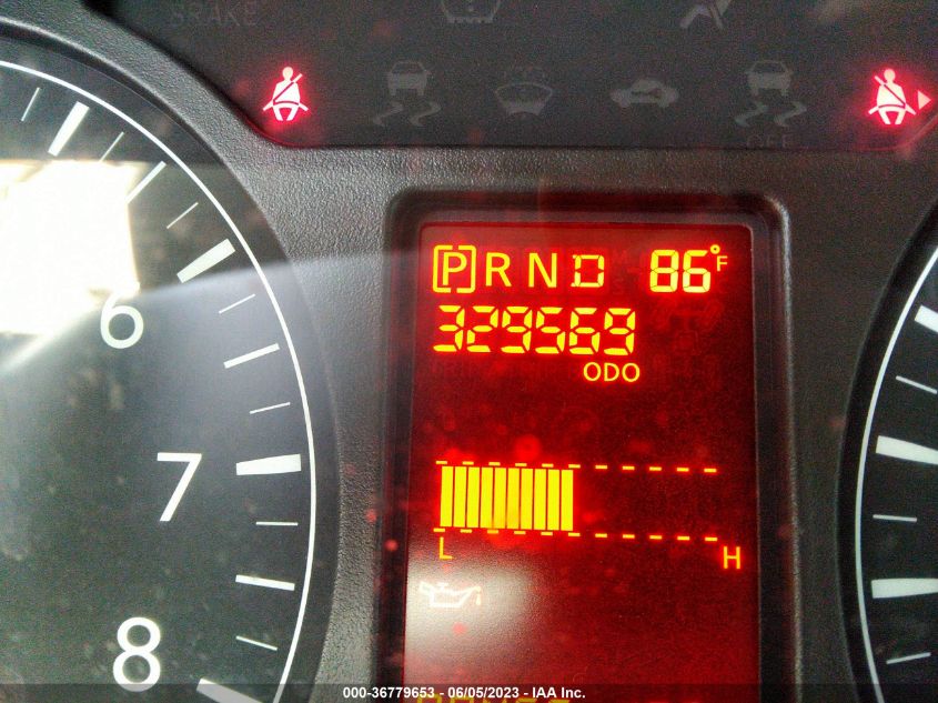 2013 NISSAN NV SV 1N6BF0LY7DN113250