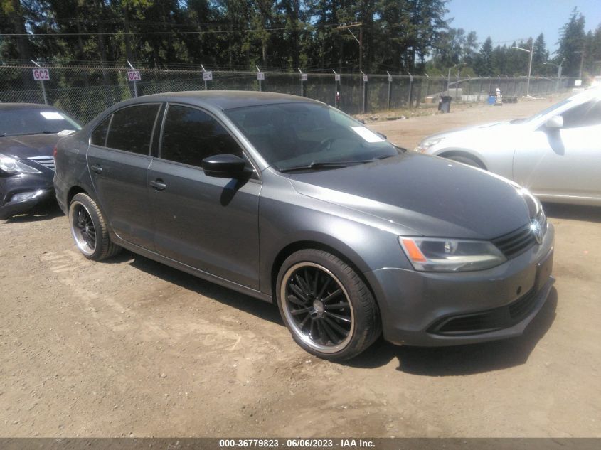 2013 VOLKSWAGEN JETTA SEDAN S - 3VW2K7AJ6DM259577