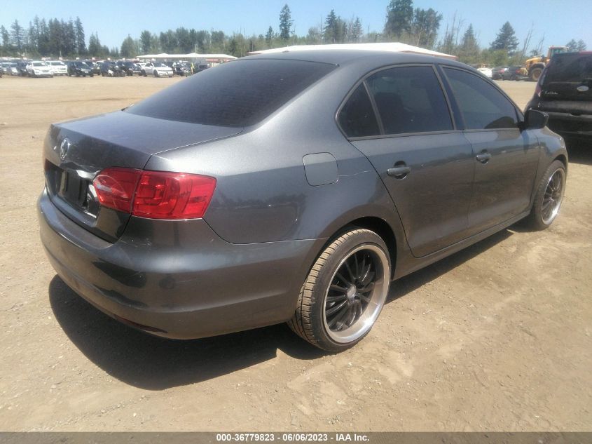 2013 VOLKSWAGEN JETTA SEDAN S - 3VW2K7AJ6DM259577