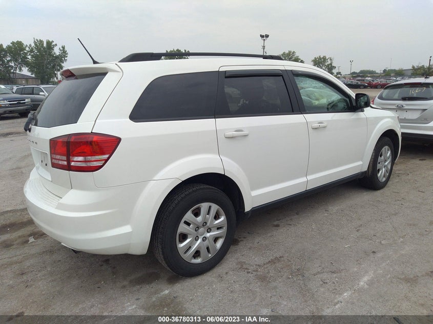 VIN 3C4PDCAB5JT218072 2018 DODGE JOURNEY SE