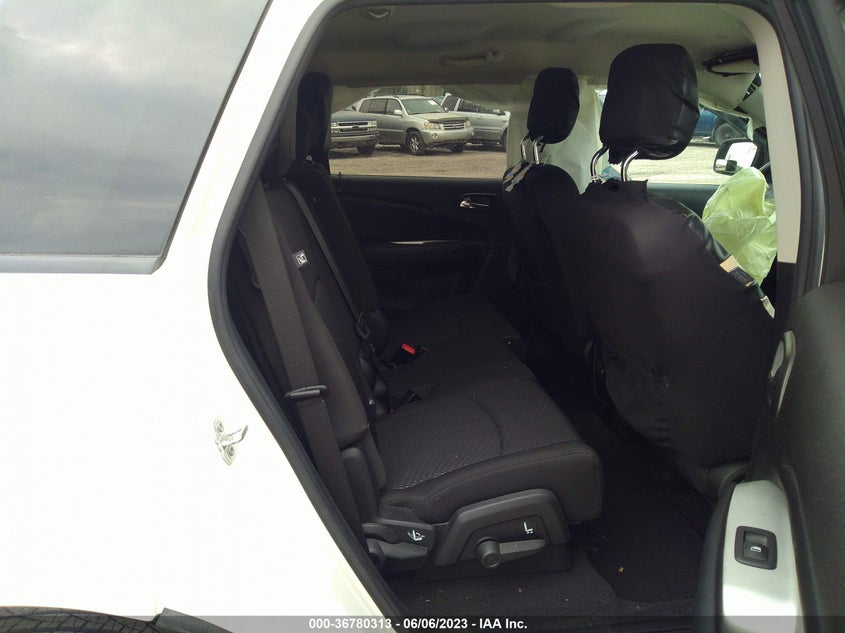 VIN 3C4PDCAB5JT218072 2018 DODGE JOURNEY SE