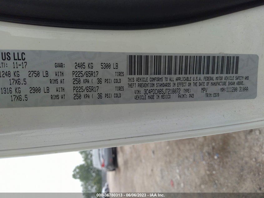 VIN 3C4PDCAB5JT218072 2018 DODGE JOURNEY SE