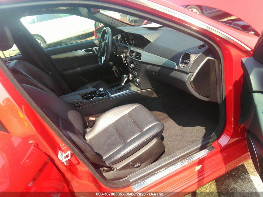 2014 MERCEDES-BENZ C-CLASS C 300 - WDDGF8AB5EG247286