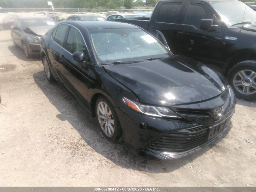2018 TOYOTA CAMRY LE/SE/XLE/L - JTNB11HKXJ3018762