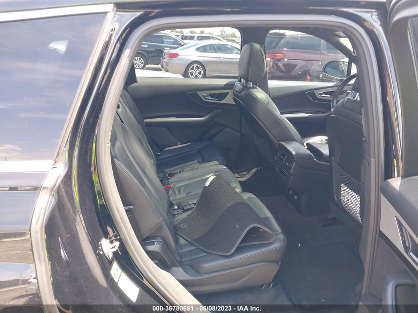 VIN WA1LHAF71JD048207 2018 AUDI Q7 PREMIUM PLUS