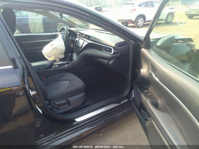 2018 TOYOTA CAMRY LE/SE/XLE/L - 4T1B11HK2JU067240