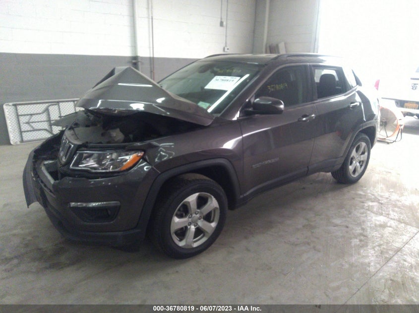 VIN 3C4NJDBB3HT579041 2017 JEEP COMPASS LATITUDE