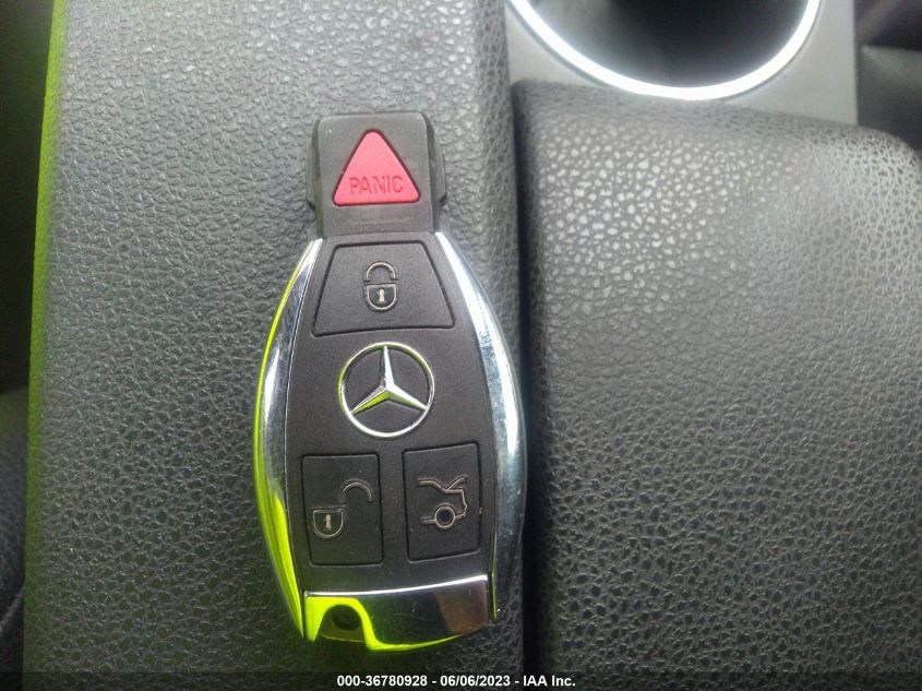 2013 MERCEDES-BENZ C-CLASS C 300 - WDDGF8AB5DA832550