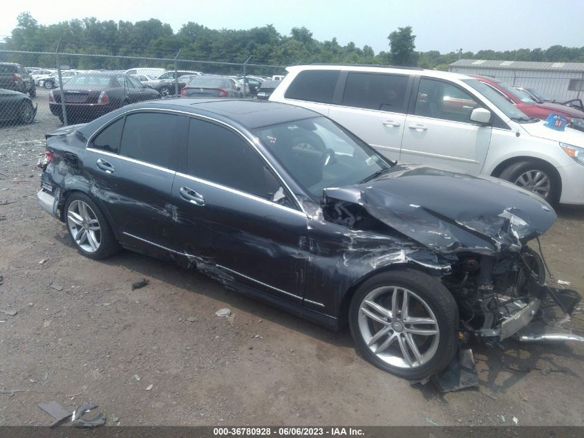 2013 MERCEDES-BENZ C-CLASS C 300 - WDDGF8AB5DA832550