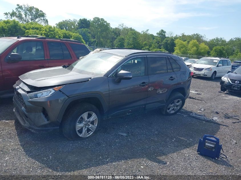 2020 TOYOTA RAV4 XLE - 2T3P1RFV4LC072078