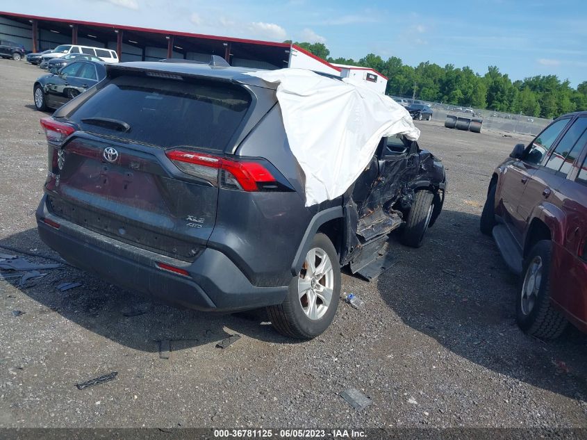 2020 TOYOTA RAV4 XLE - 2T3P1RFV4LC072078