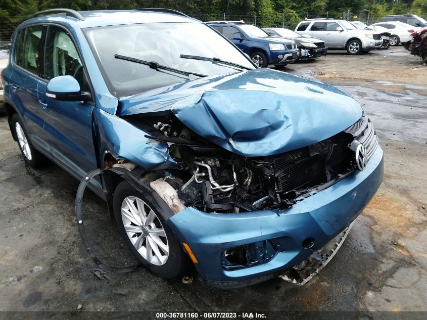 2017 VOLKSWAGEN TIGUAN - WVGAV7AX6HK048639