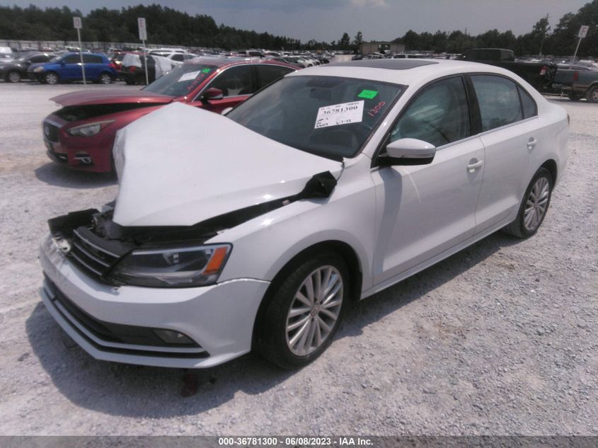 2015 VOLKSWAGEN JETTA SEDAN 1.8T SE - 3VWD17AJXFM335350