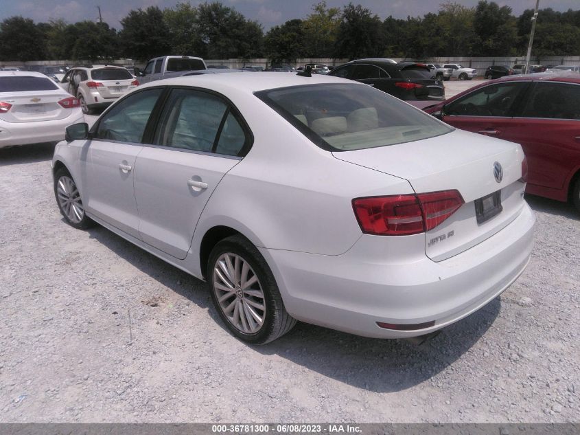 2015 VOLKSWAGEN JETTA SEDAN 1.8T SE - 3VWD17AJXFM335350