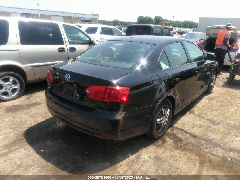 2014 VOLKSWAGEN JETTA SEDAN S - 3VW2K7AJ4EM210332