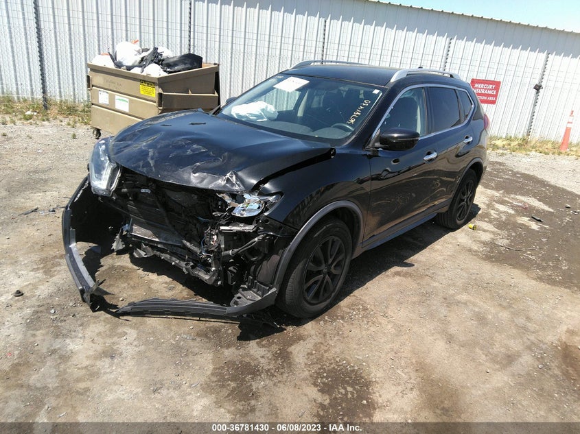 VIN KNMAT2MT9LP505039 2020 NISSAN ROGUE SV