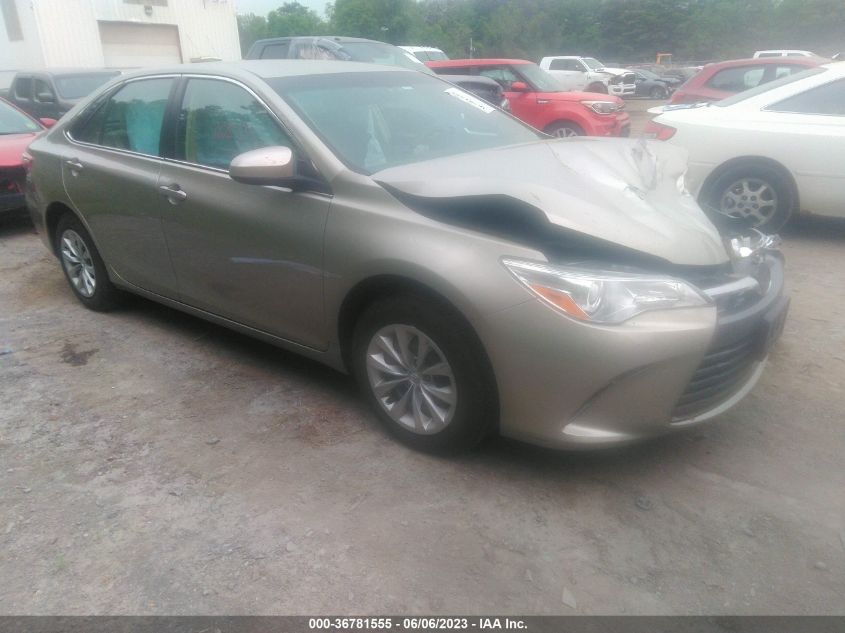 2015 TOYOTA CAMRY XLE/SE/LE/XSE - 4T4BF1FK5FR452101