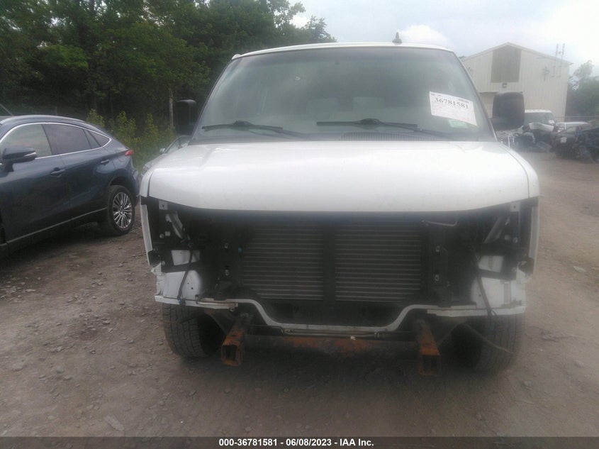VIN 1GCWGAF19J1189321 2018 CHEVROLET EXPRESS CARGO VAN