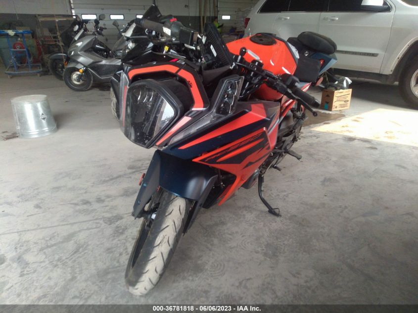 2022 KTM 390 RC MD2JYJ40XNC215429