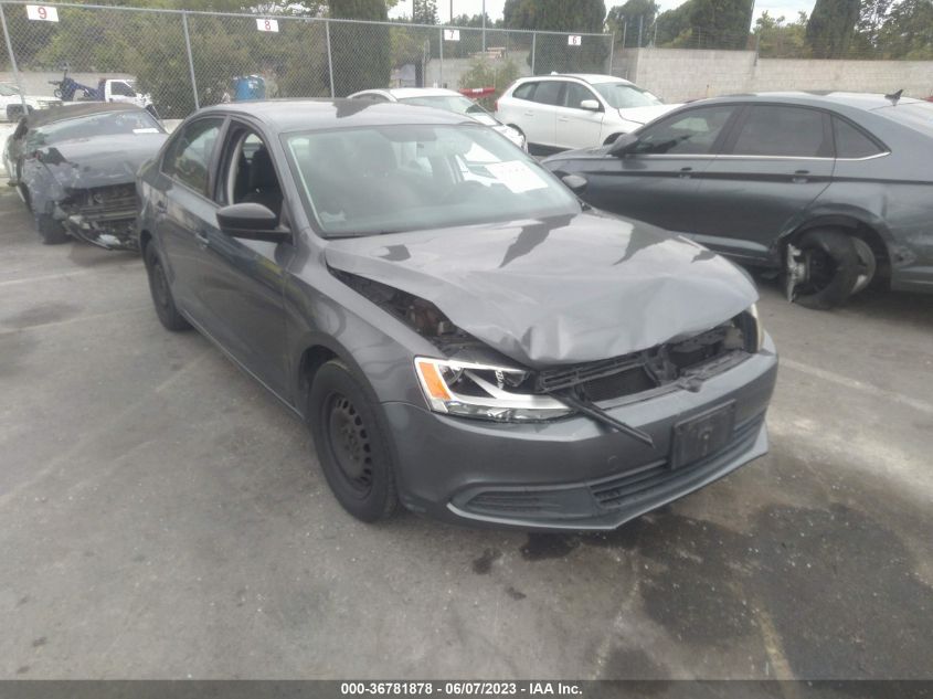 2014 VOLKSWAGEN JETTA SEDAN S - 3VW2K7AJ9EM243035