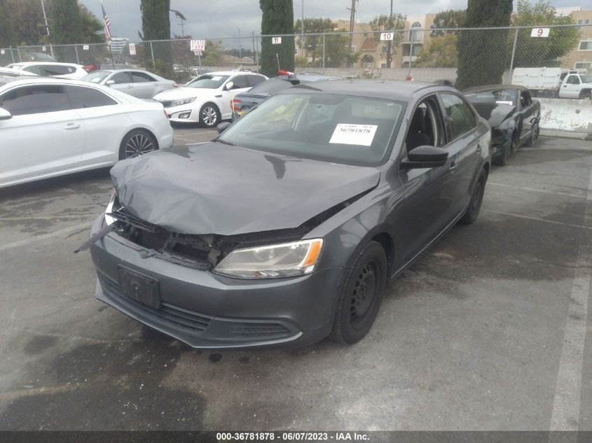 2014 VOLKSWAGEN JETTA SEDAN S - 3VW2K7AJ9EM243035