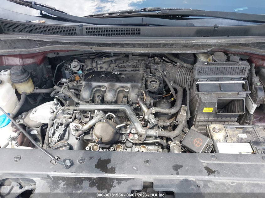 VIN KNDMB5C18H6250110 2017 KIA SEDONA LX