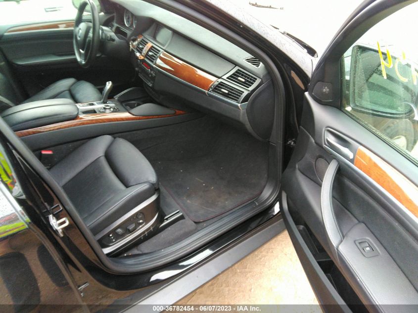 2013 BMW X6 XDRIVE50I - 5UXFG8C58DL591449