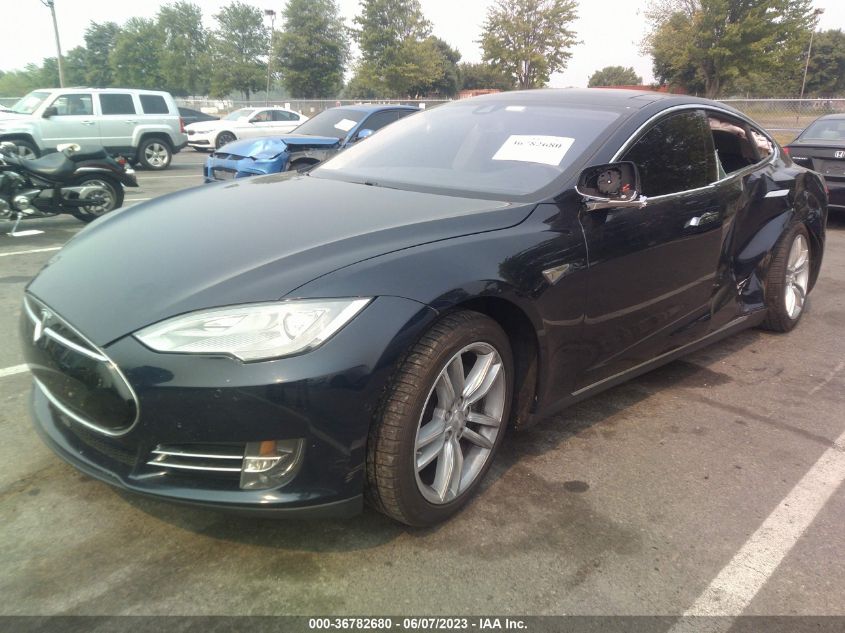 2014 TESLA MODEL S 60 KWH BATTERY/P85 - 5YJSA1H18EFP53812