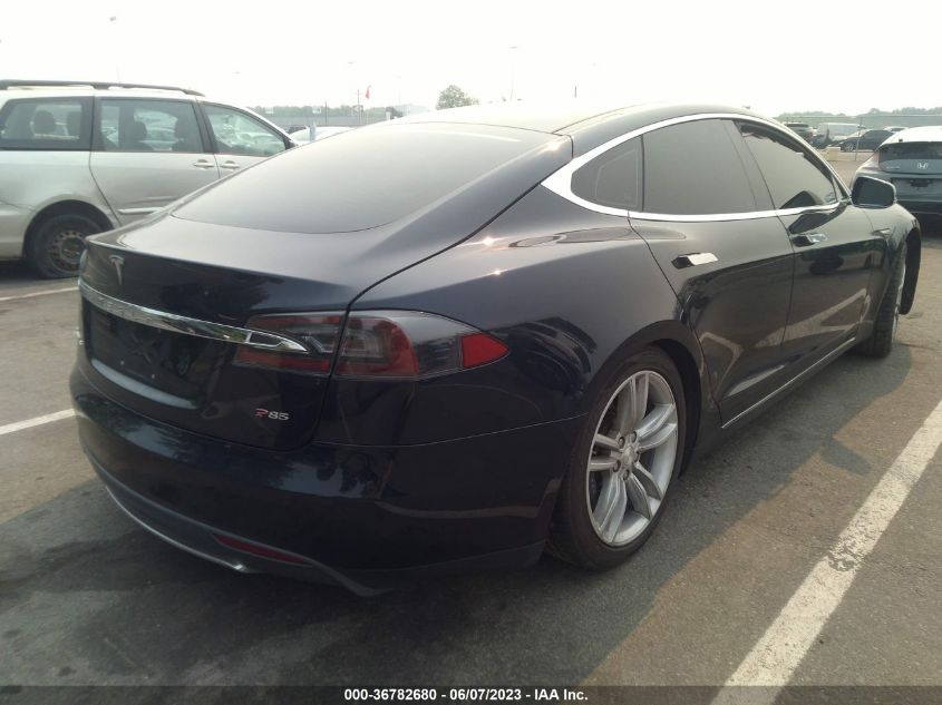 2014 TESLA MODEL S 60 KWH BATTERY/P85 - 5YJSA1H18EFP53812