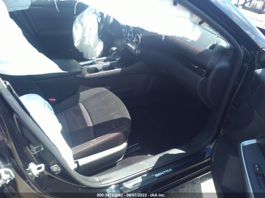 2022 NISSAN SENTRA SR - 3N1AB8DV0NY231659