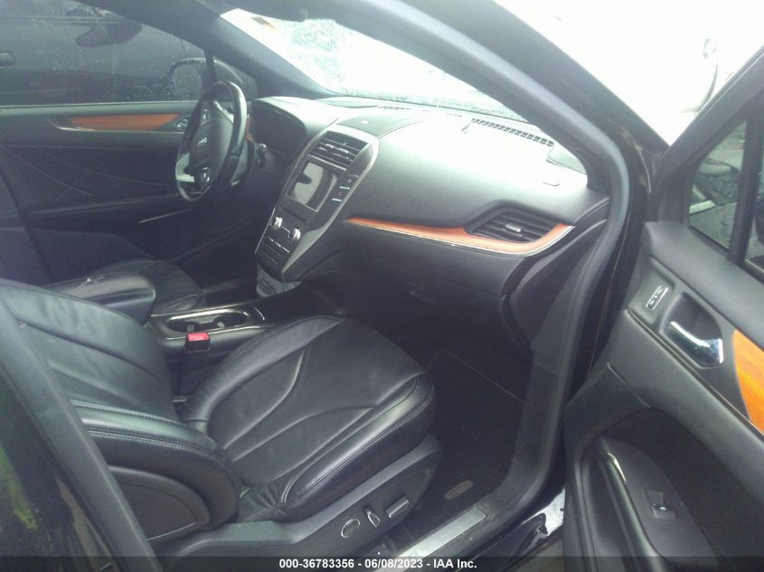 2017 LINCOLN MKC RESERVE - 5LMTJ3DH9HUL08759