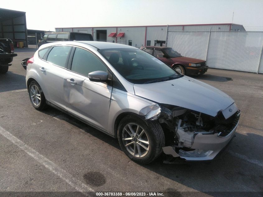 2016 FORD FOCUS SE - 1FADP3K22GL257625