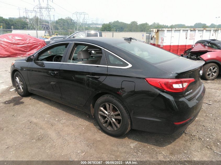 2015 HYUNDAI SONATA 2.4L SE - 5NPE24AF9FH007745