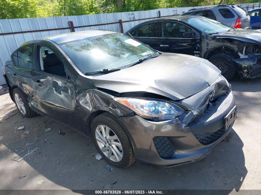 2013 MAZDA MAZDA3 I TOURING - JM1BL1V73D1818379