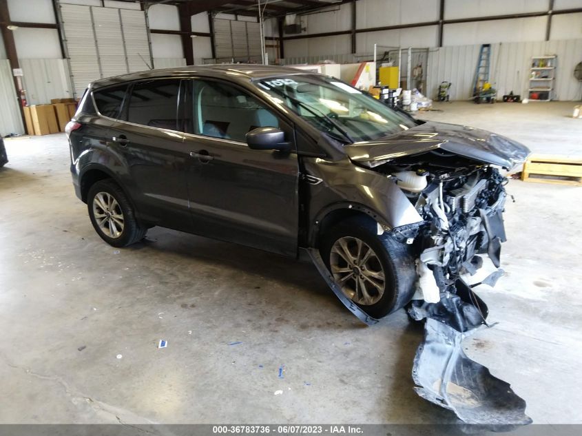 2017 FORD ESCAPE SE - 1FMCU0GD4HUD78414