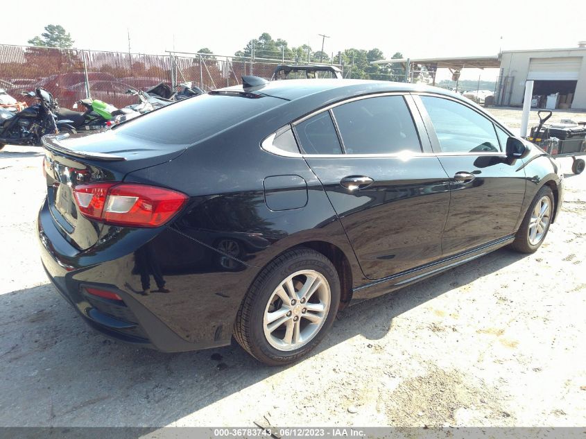 2018 CHEVROLET CRUZE LT - 1G1BE5SM9J7142954