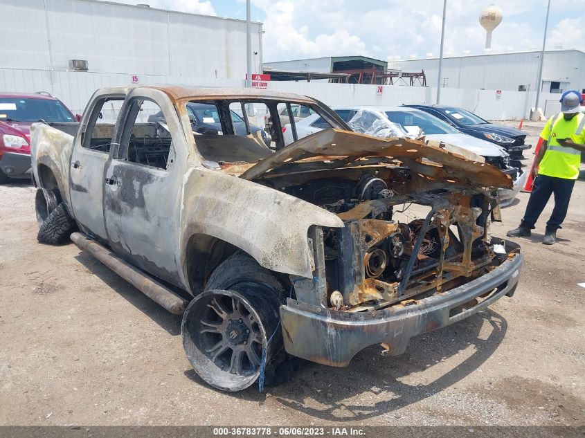 2013 GMC SIERRA 1500 SLE - 3GTP1VE05DG301169