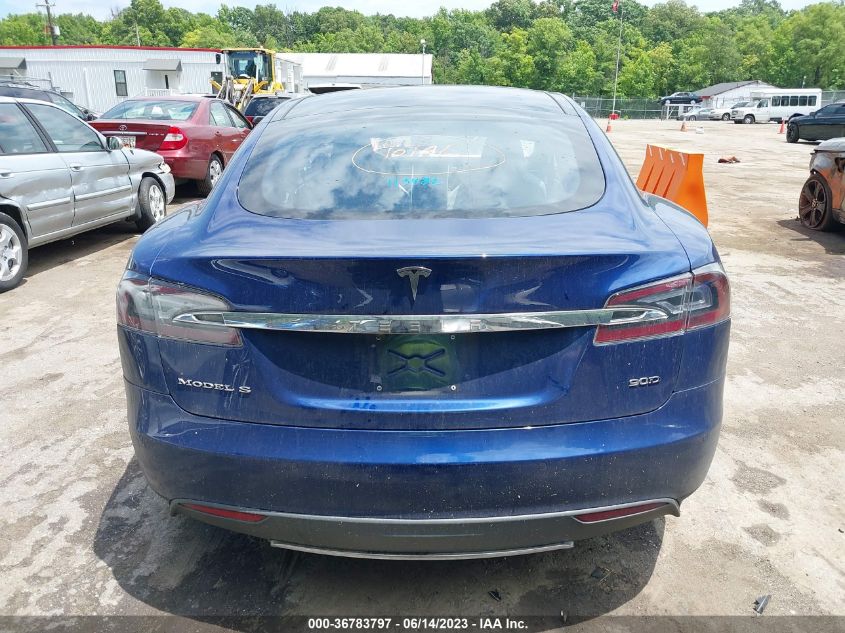 2016 TESLA MODEL S - 5YJSA1E28GF123790