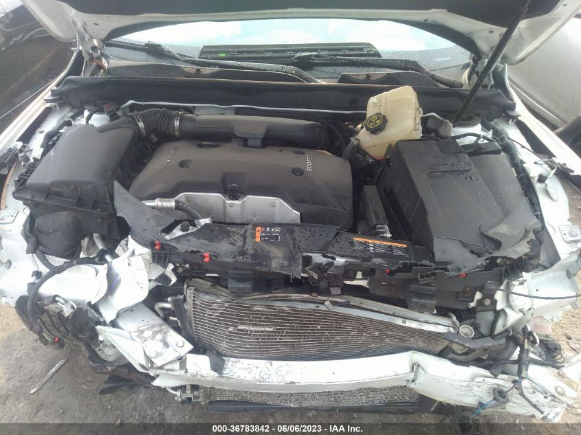 2015 CHEVROLET MALIBU LT - 1G11C5SL5FF187296