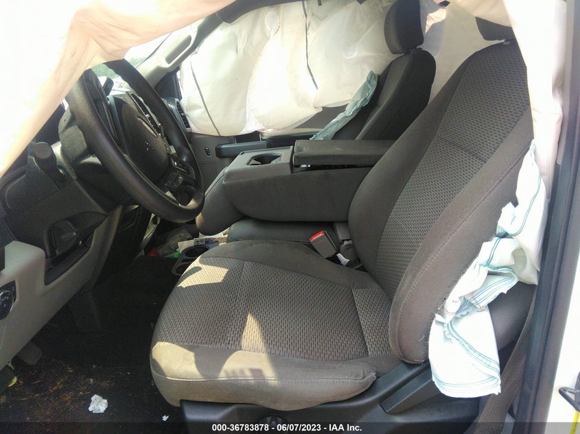 VIN 1FTEW1CB6JFB30449 2018 FORD F-150 XL/XLT