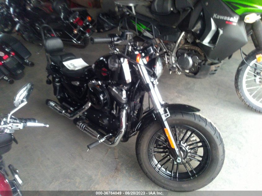 2019 HARLEY-DAVIDSON XL1200 X - 1HD1LC312KC400532