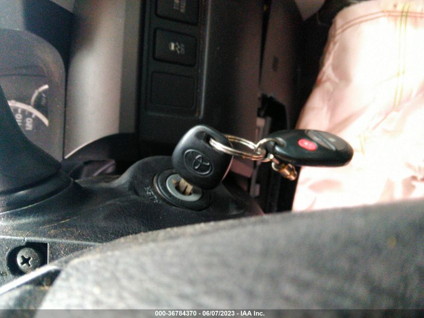 2015 TOYOTA TUNDRA 2WD TRUCK SR5 - 5TFEY5F16FX191841